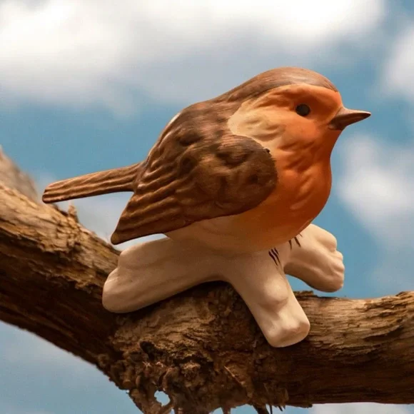 Goebel Robin Figurine - Picture 3 of 6